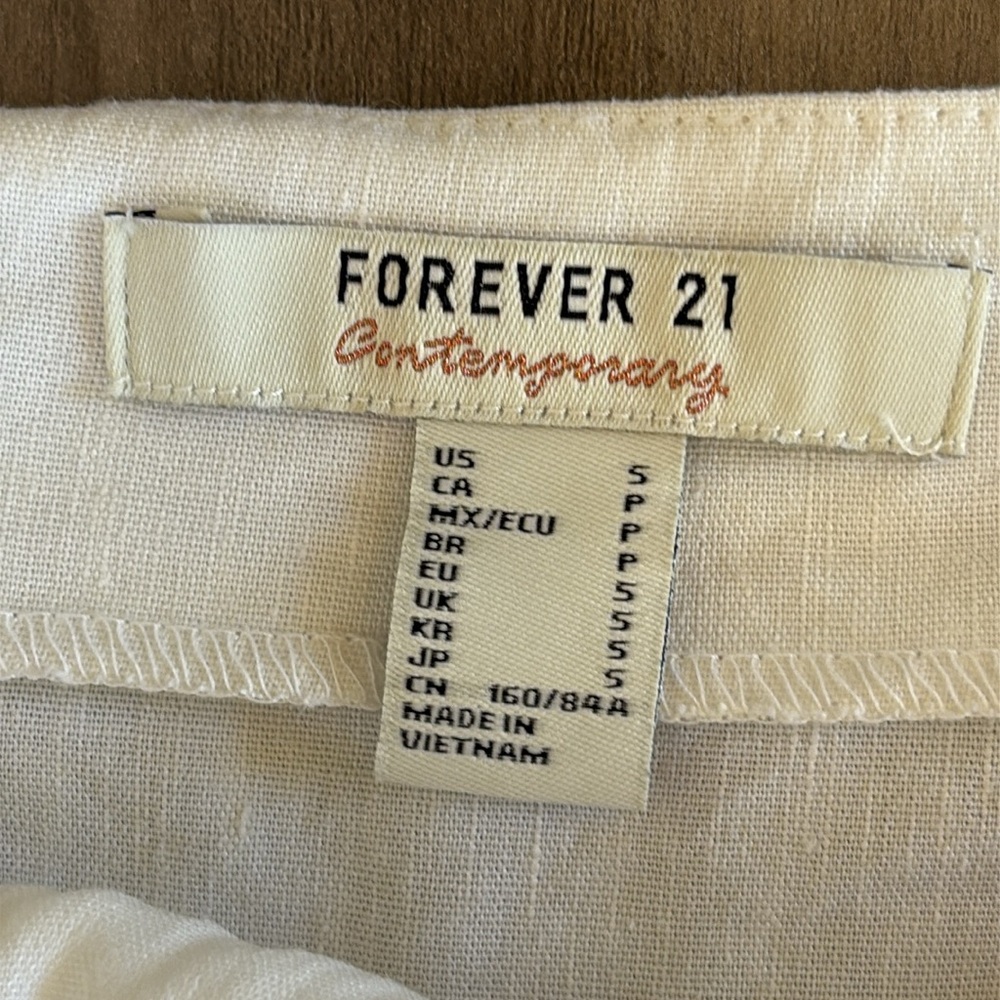 Forever 21 Elegant White Button-Down Dress Size Small - Picture 12 of 13